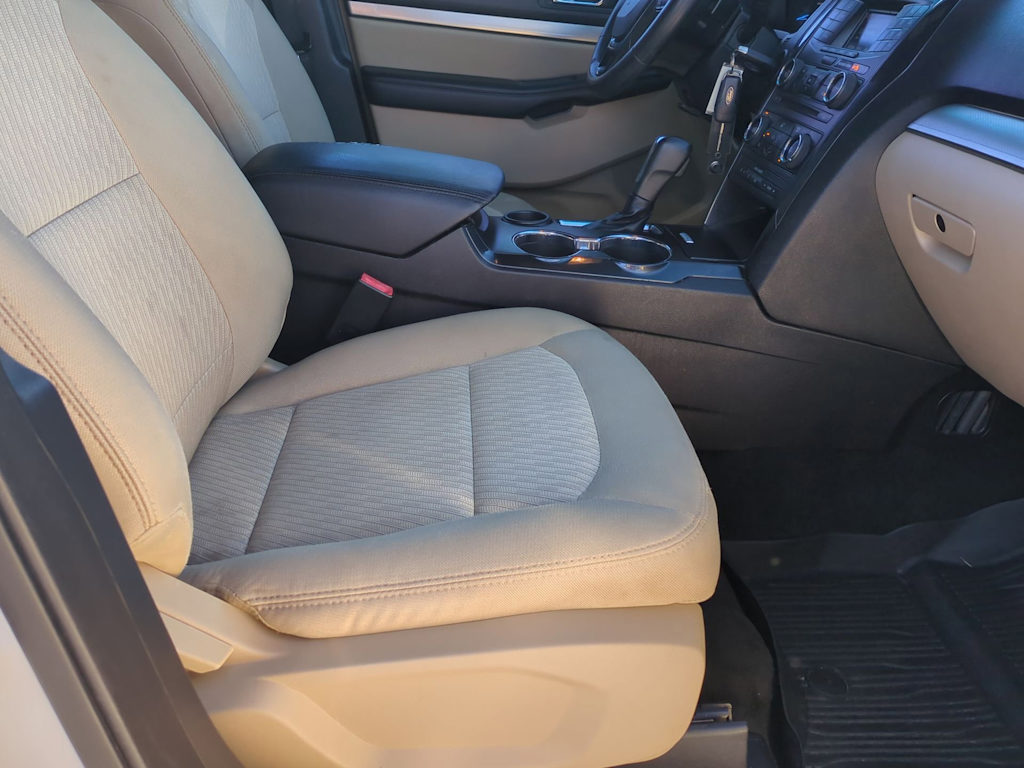 Thumbnail: 2017 Ford Explorer - 12