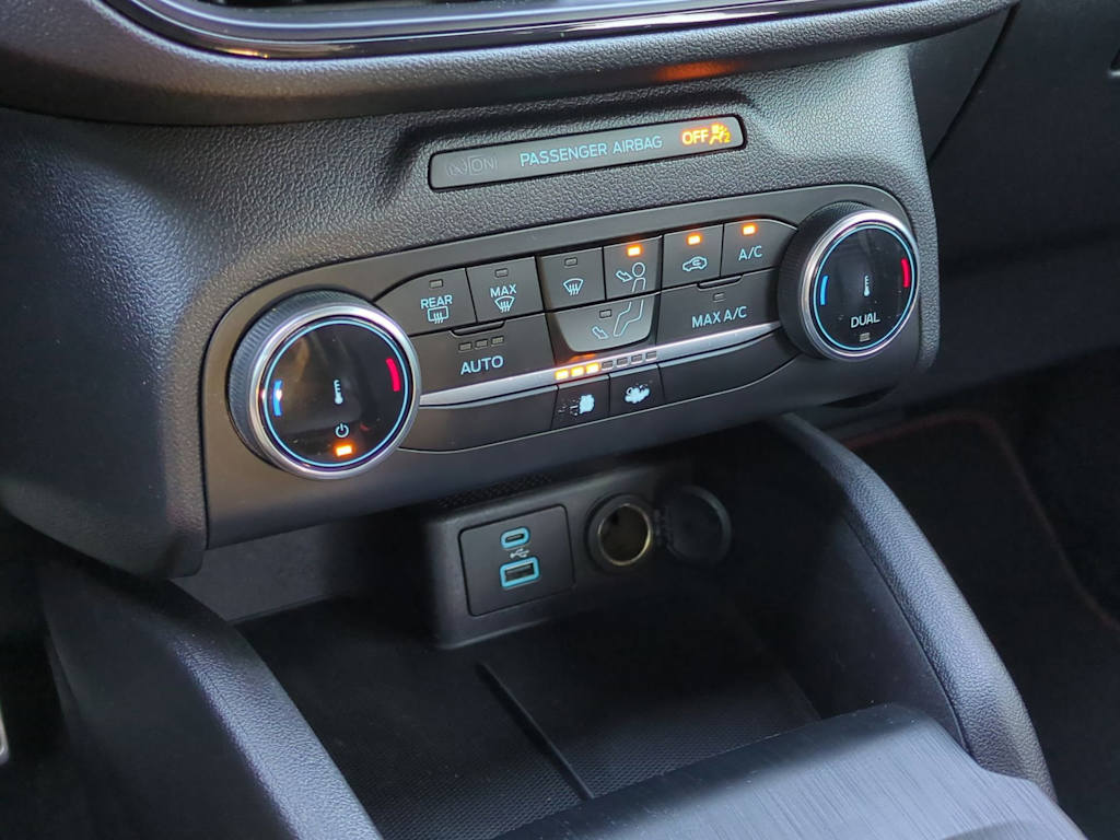 Thumbnail: 2023 Ford Escape - 27