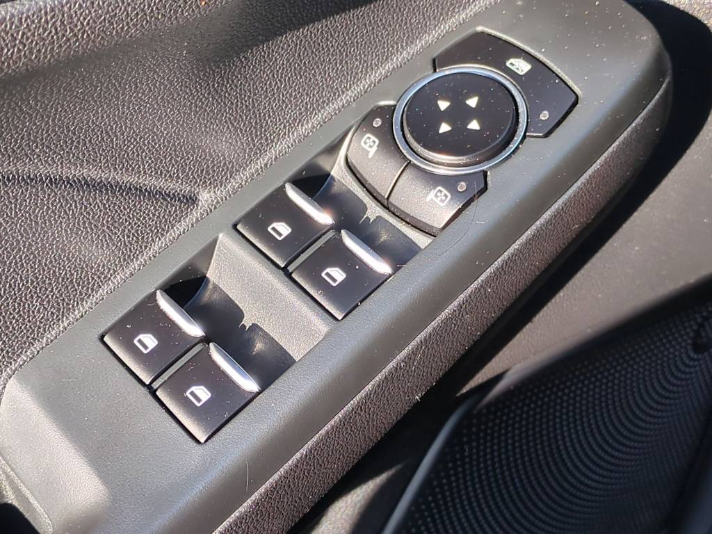 Thumbnail: 2023 Ford Escape - 30