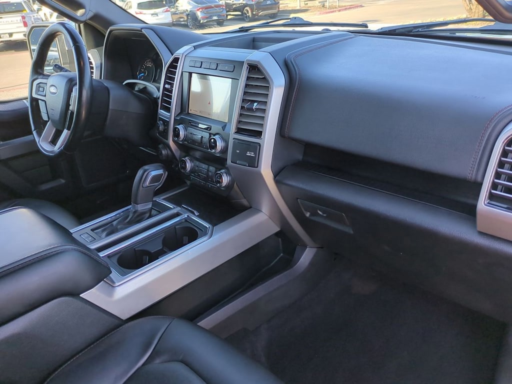 2019 Ford F-150 Platinum 14