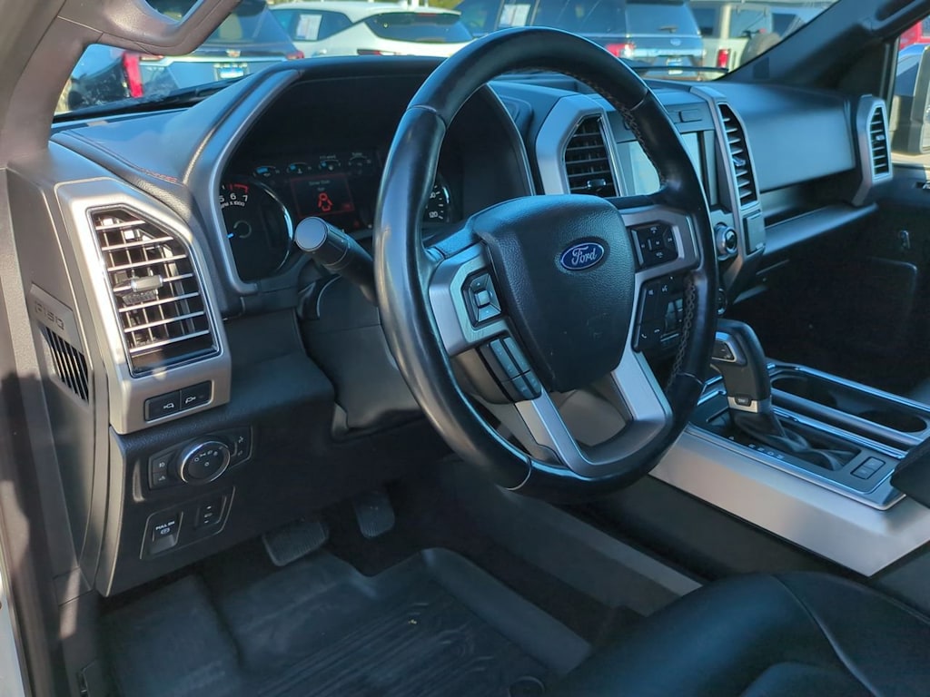 2019 Ford F-150 Platinum 2