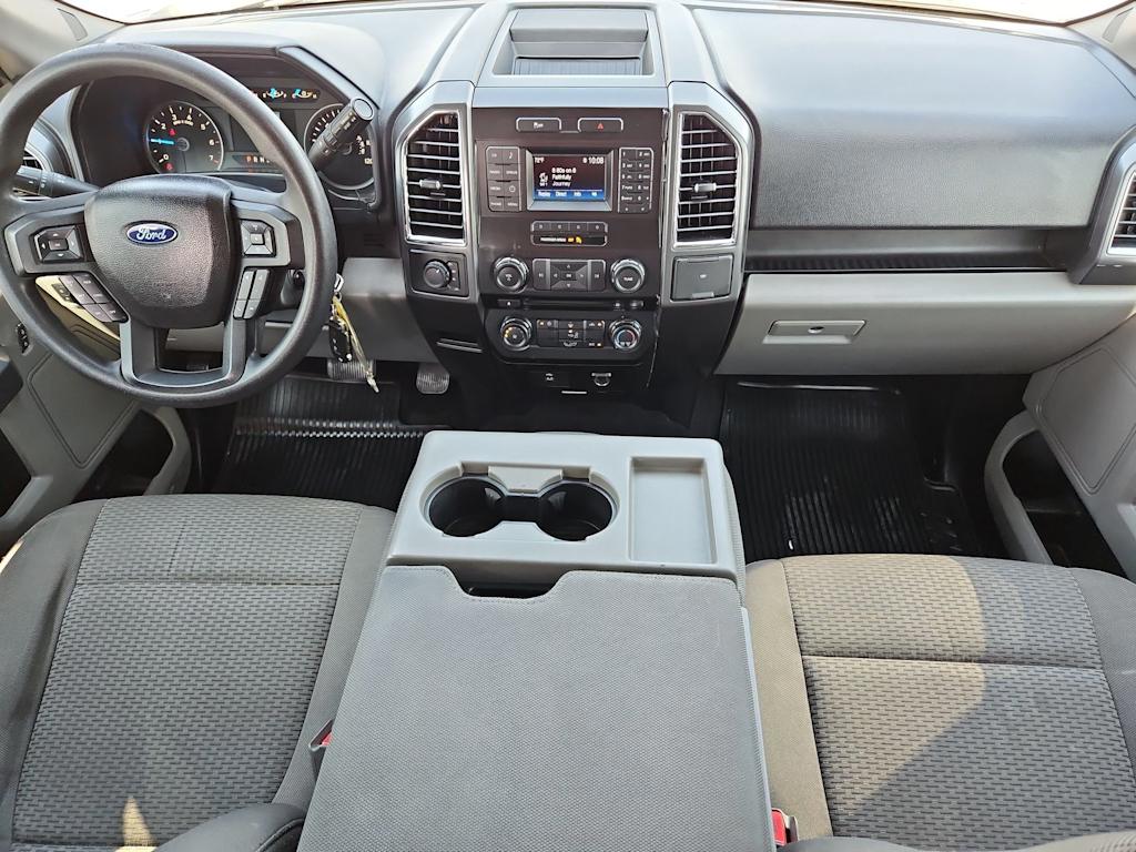 2016 Ford F-150 XLT 10