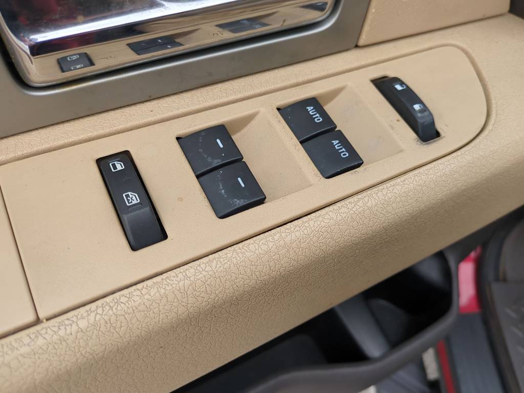 Thumbnail: 2011 Ford F-150 - 25