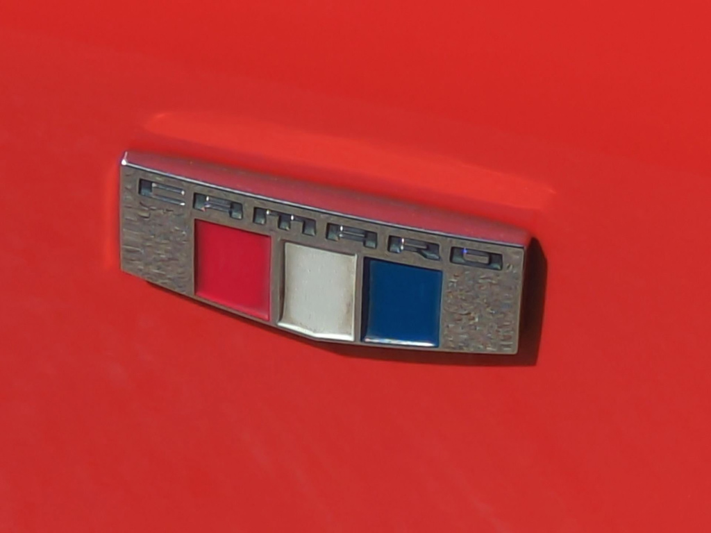 2021 Chevrolet Camaro  31