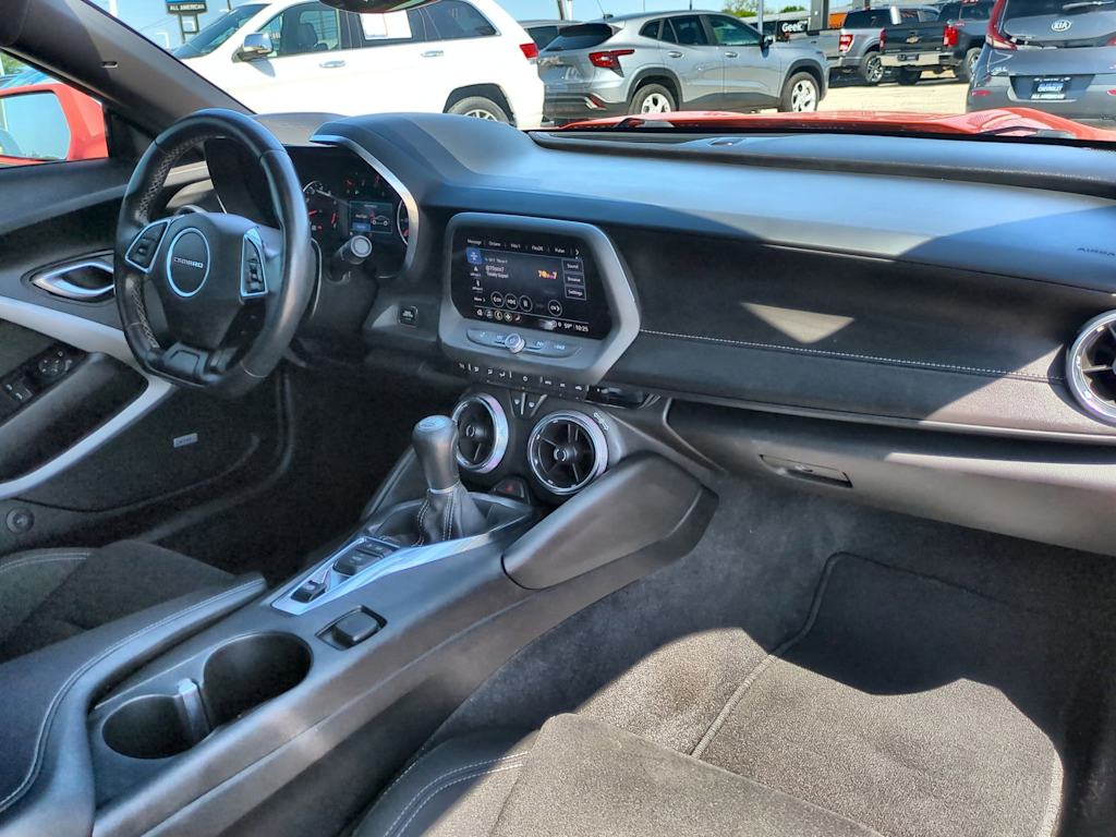 2021 Chevrolet Camaro  12