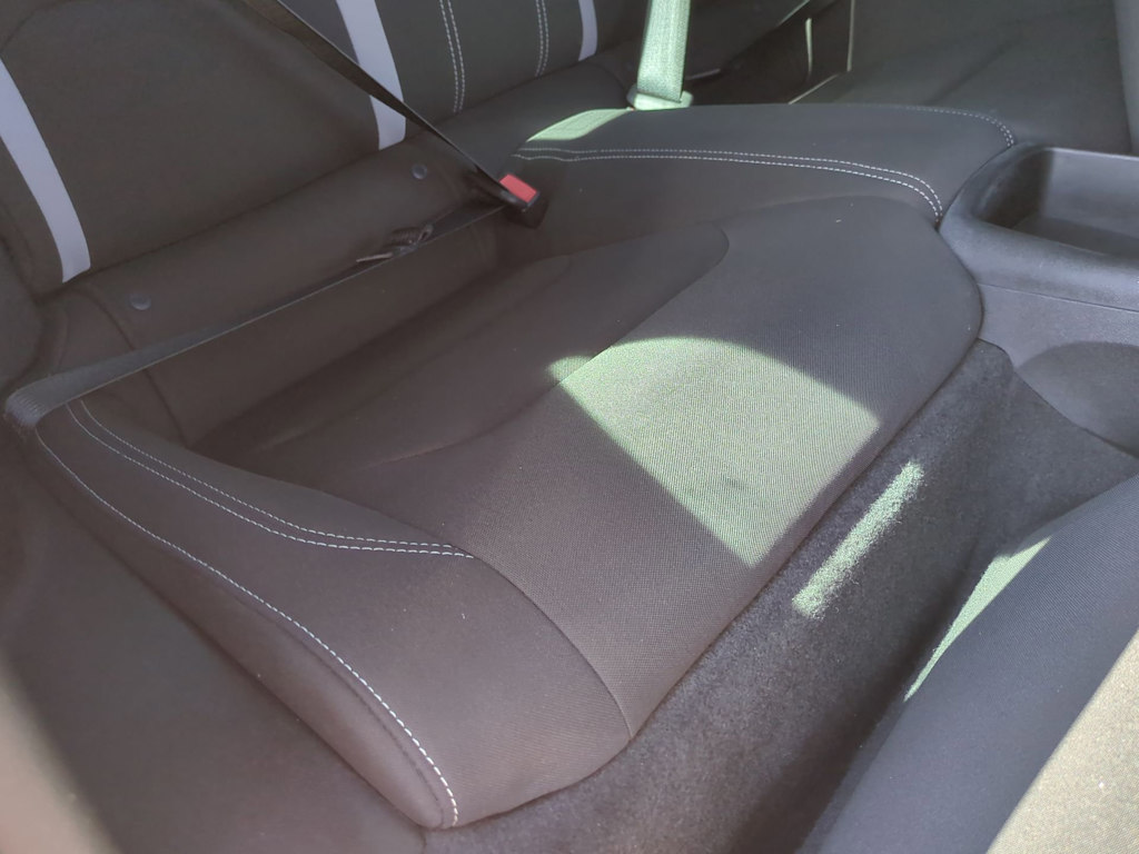 2021 Chevrolet Camaro  29