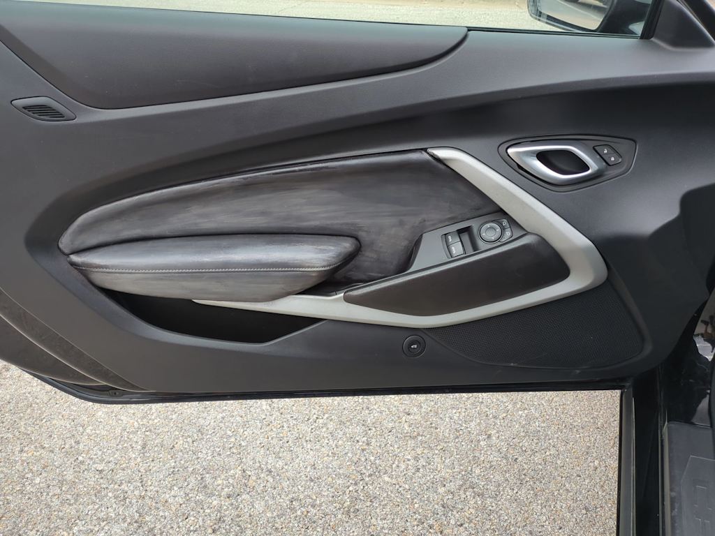 Thumbnail: 2022 Chevrolet Camaro - 28