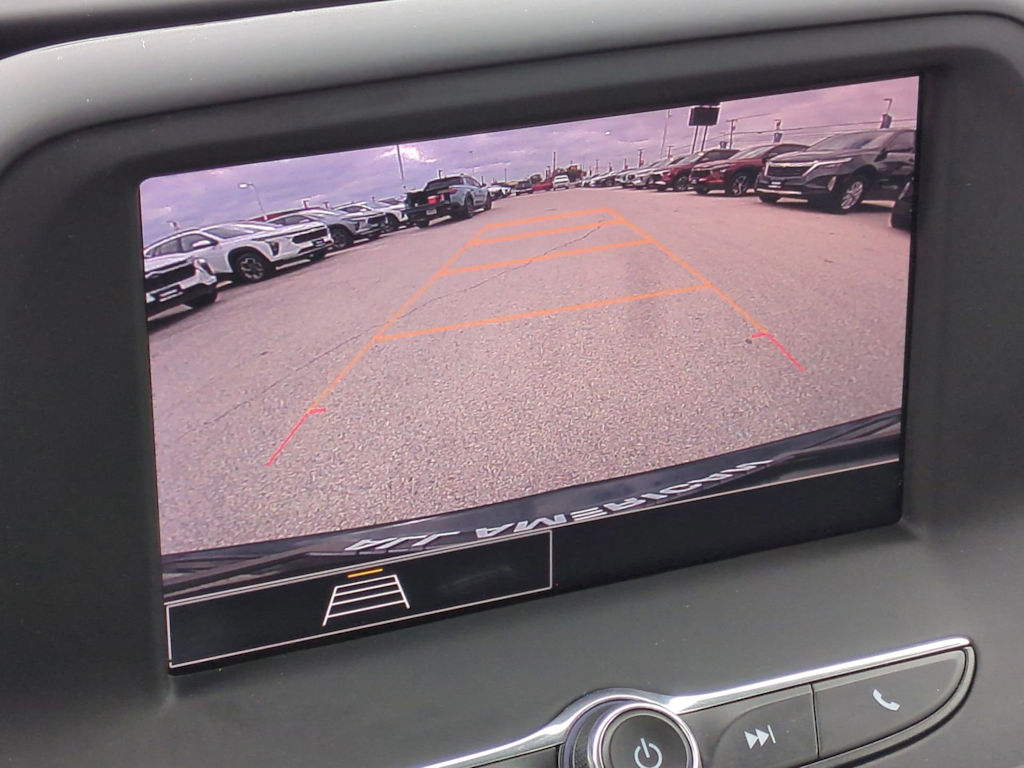 Thumbnail: 2022 Chevrolet Camaro - 25