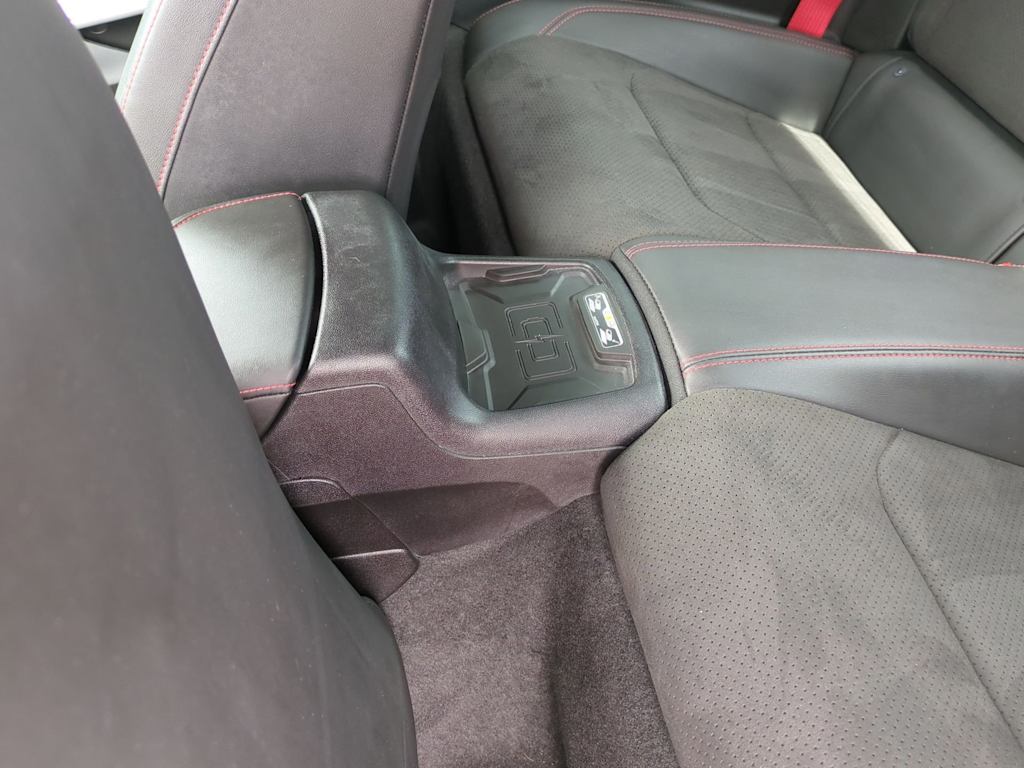 2017 Chevrolet Camaro ZL1 28