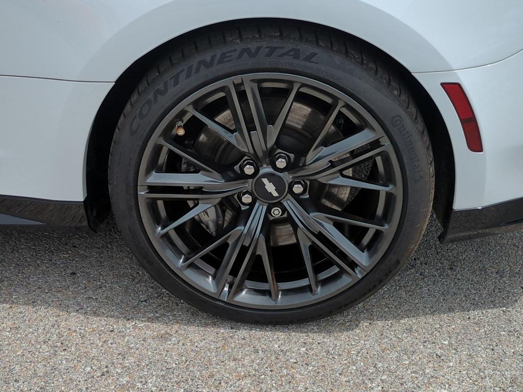 2017 Chevrolet Camaro ZL1 6