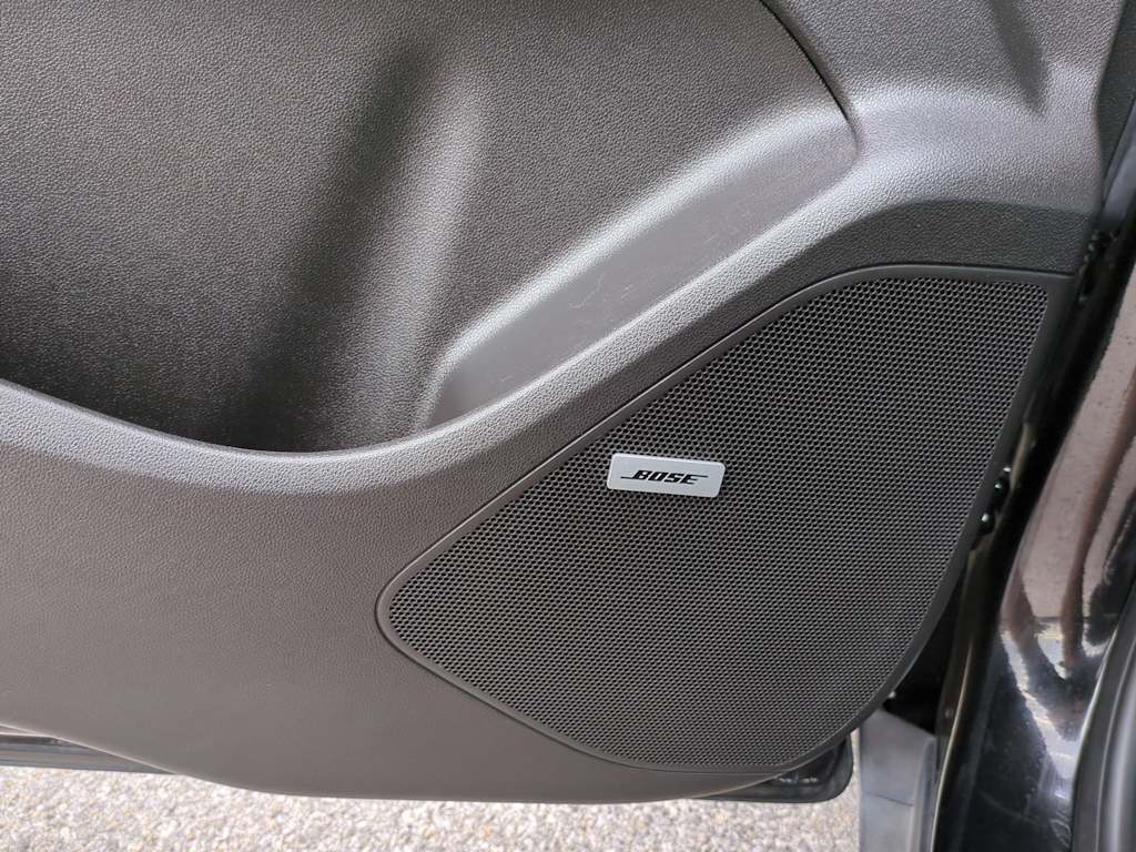 2023 Chevrolet Bolt EUV Premier 32