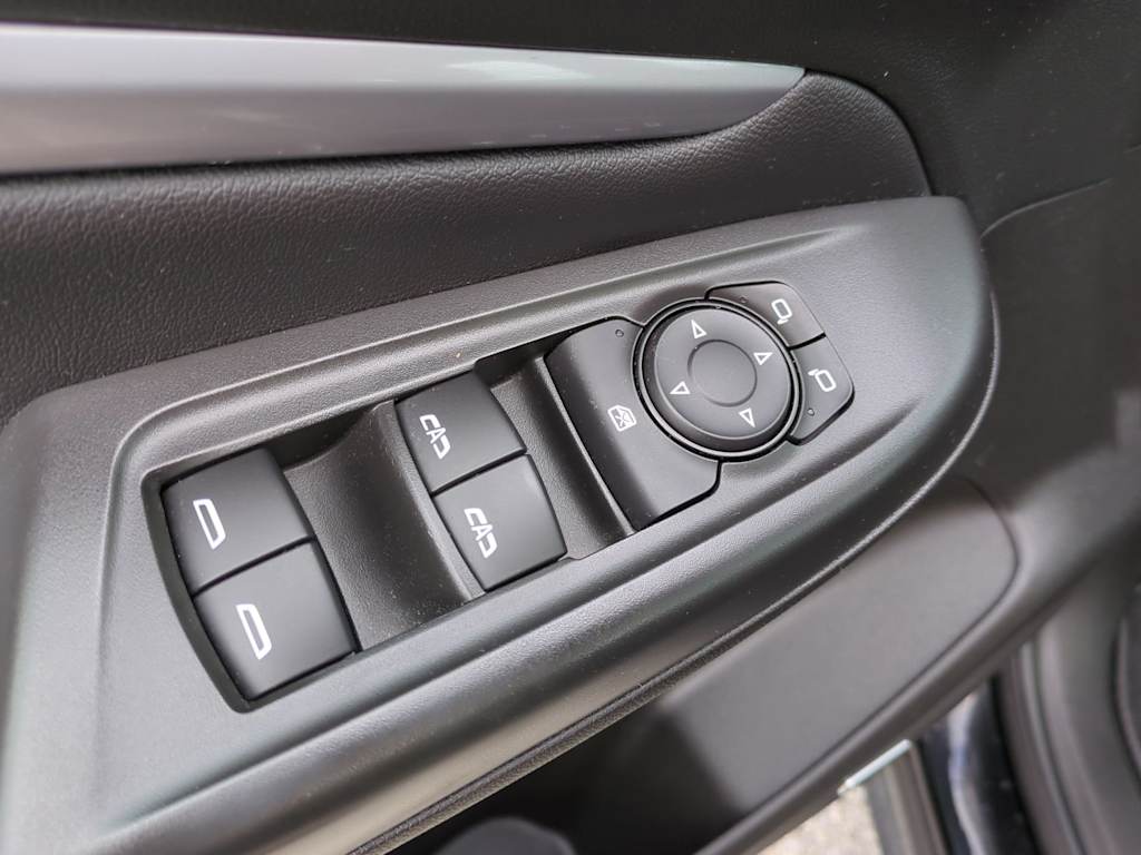 2023 Chevrolet Bolt EUV Premier 31