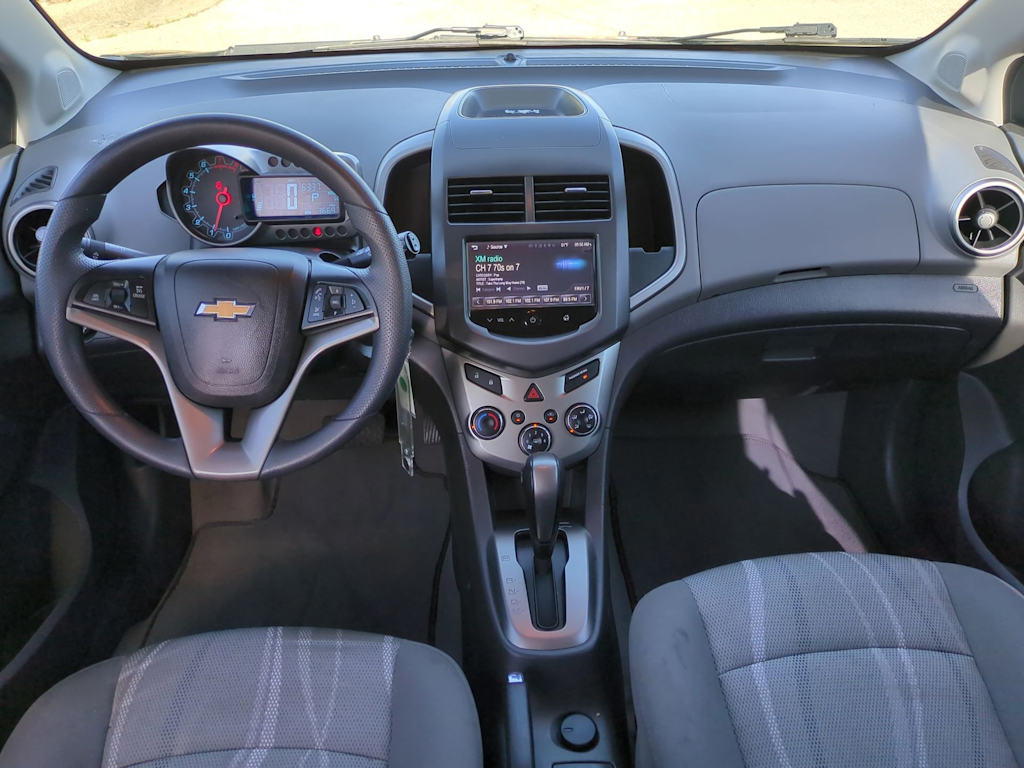 2015 Chevrolet Sonic LT 14