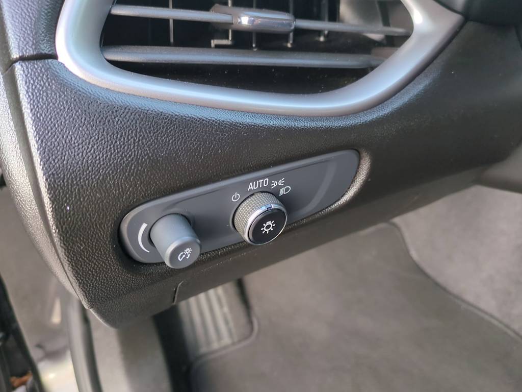 Thumbnail: 2024 Chevrolet Malibu - 35