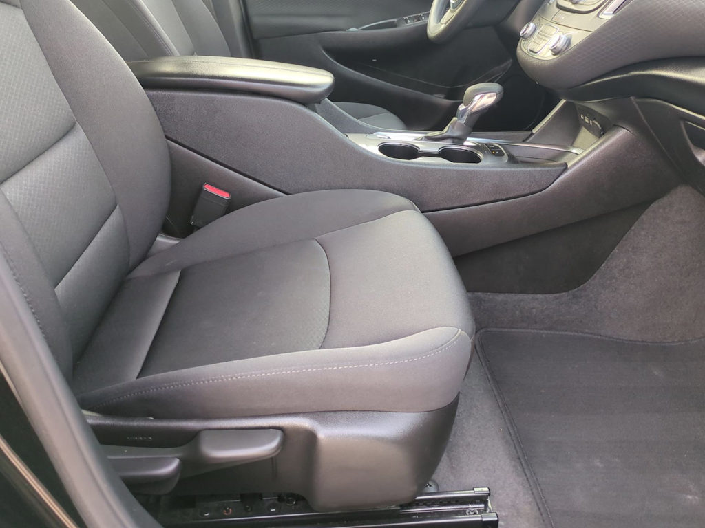 Thumbnail: 2024 Chevrolet Malibu - 11