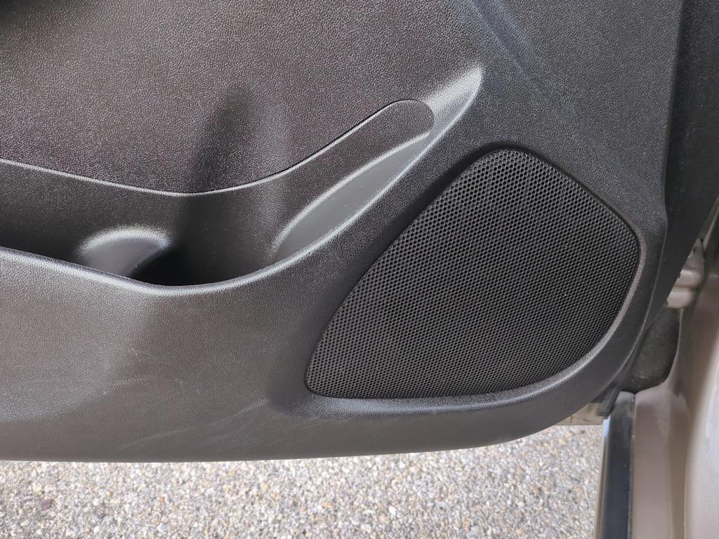 Thumbnail: 2023 Chevrolet Malibu - 33