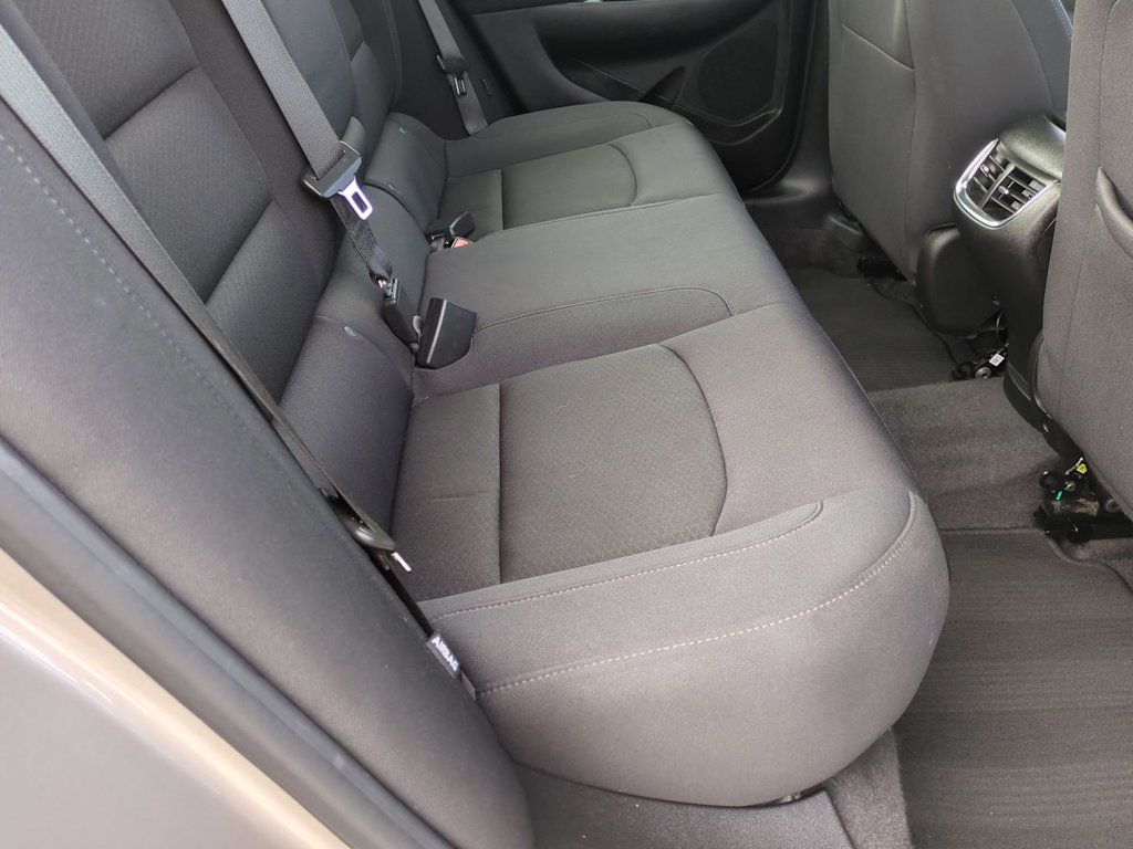 Thumbnail: 2023 Chevrolet Malibu - 12