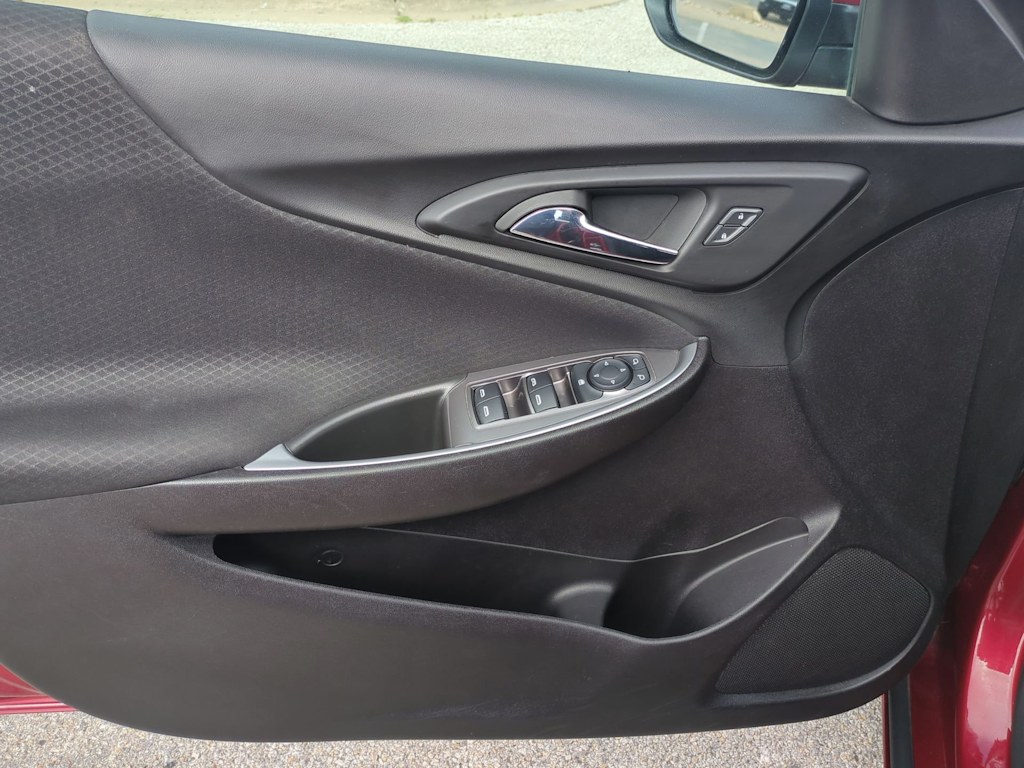 Thumbnail: 2025 Chevrolet Malibu - 28