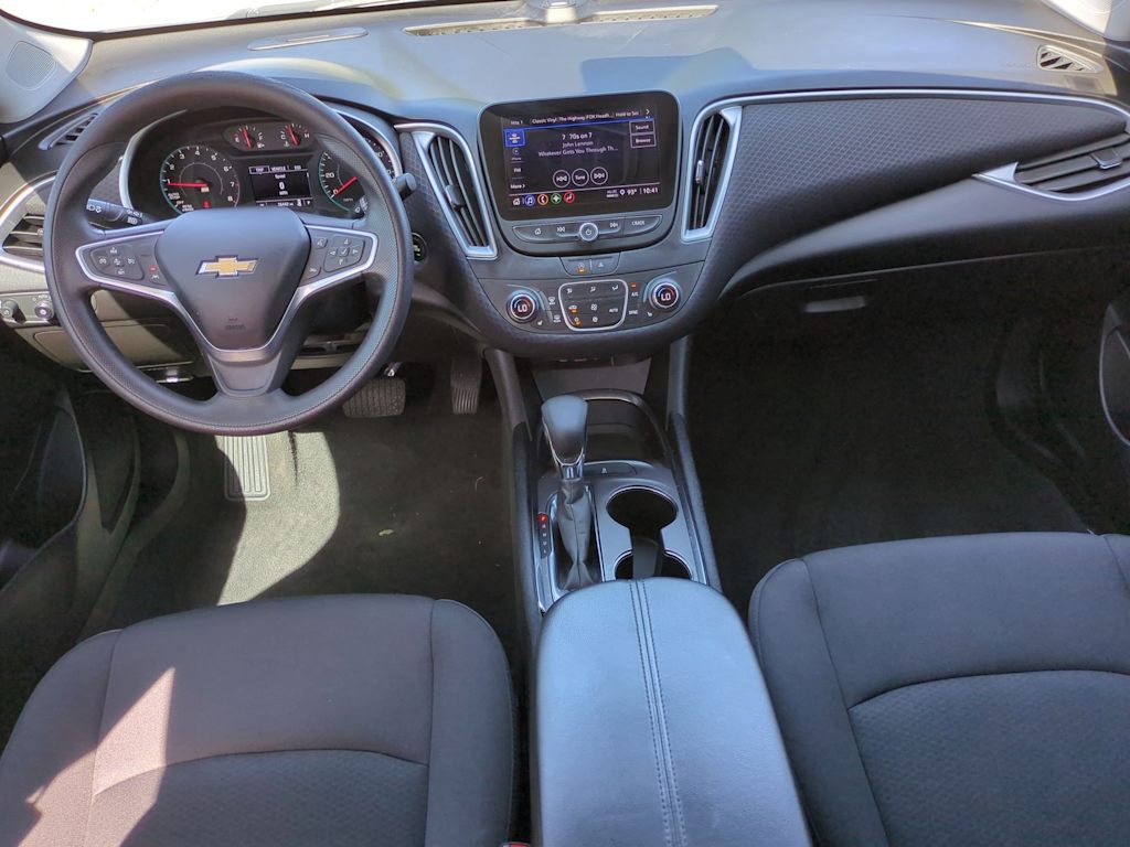 Thumbnail: 2023 Chevrolet Malibu - 14