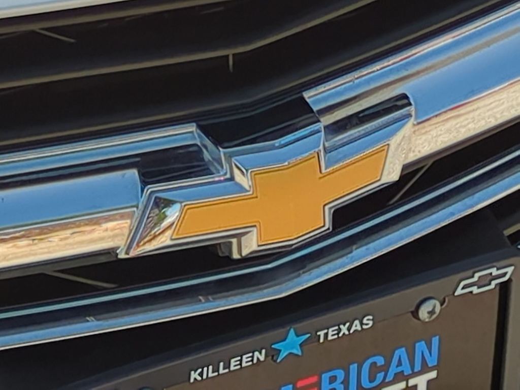 Thumbnail: 2023 Chevrolet Malibu - 33
