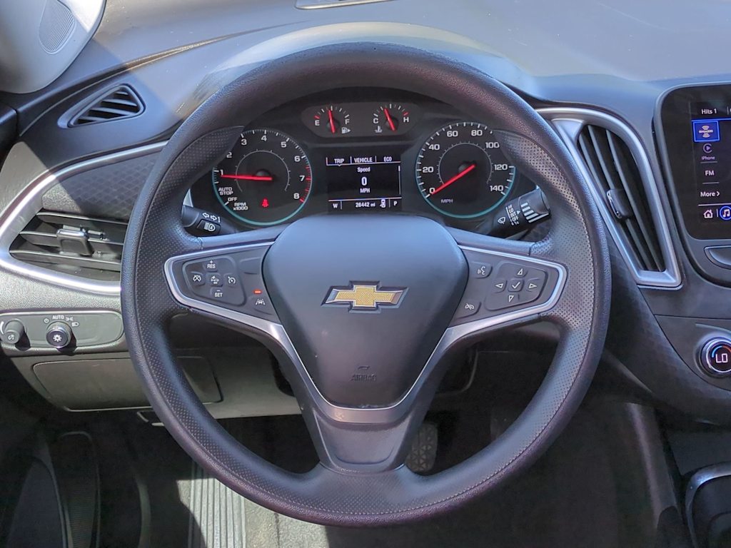 Thumbnail: 2023 Chevrolet Malibu - 10