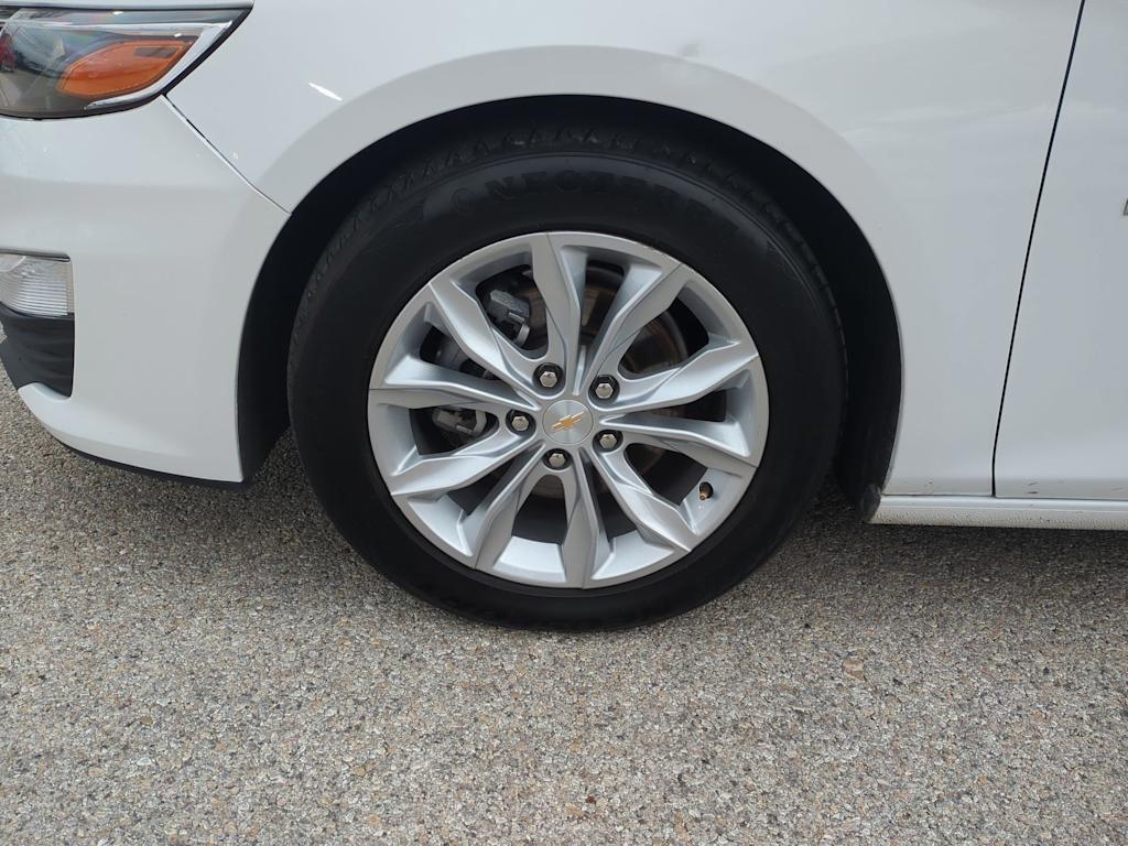 Thumbnail: 2024 Chevrolet Malibu - 8