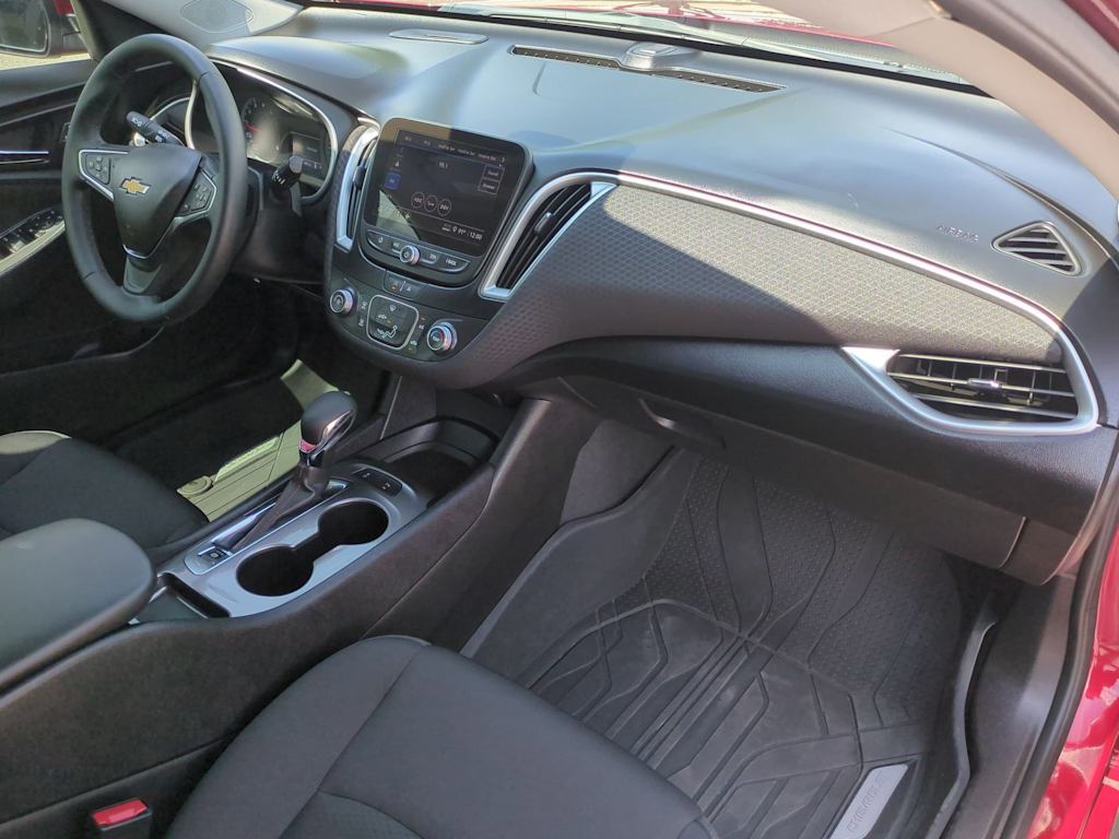 Thumbnail: 2025 Chevrolet Malibu - 15