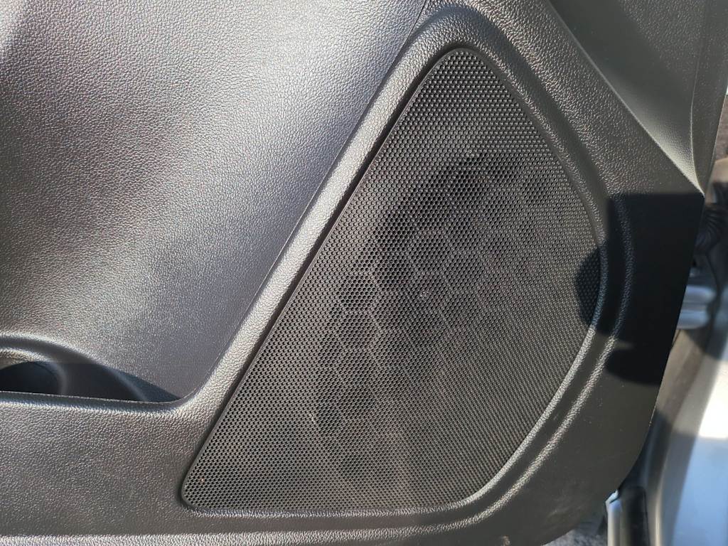 Thumbnail: 2019 Chevrolet Colorado - 12