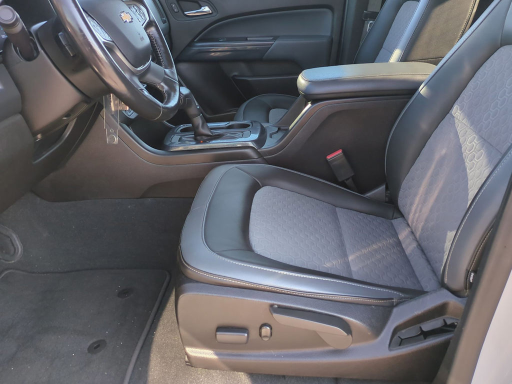Thumbnail: 2021 Chevrolet Colorado - 10