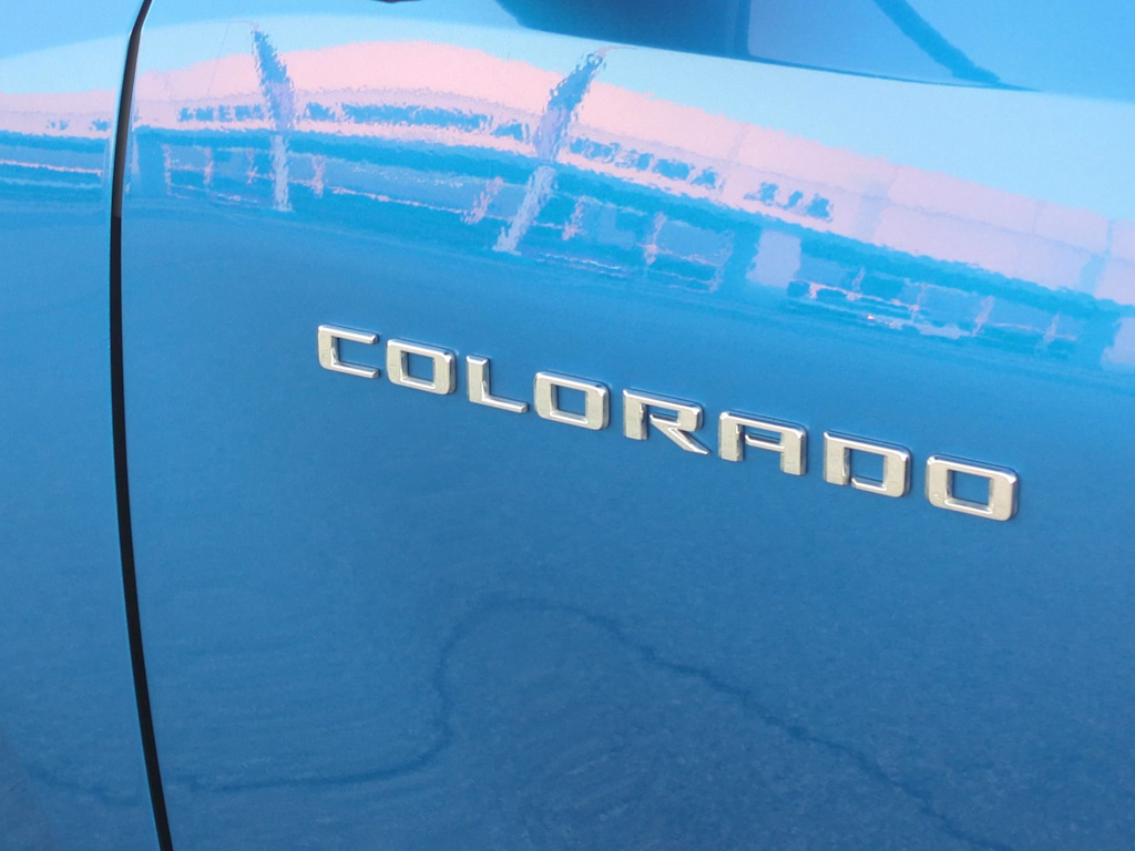 Thumbnail: 2024 Chevrolet Colorado - 33