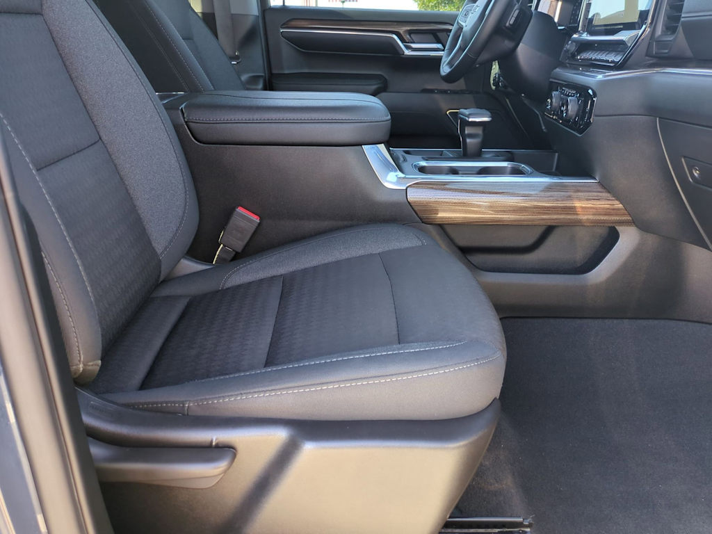 Thumbnail: 2023 Chevrolet Silverado 1500 - 12