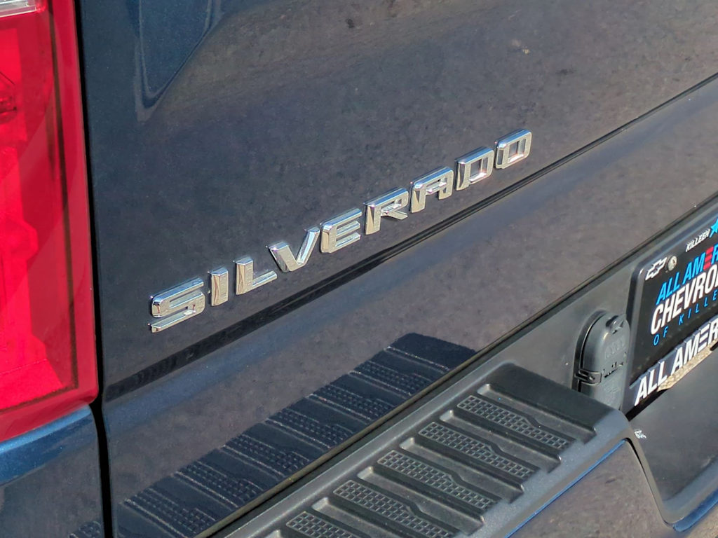 Thumbnail: 2023 Chevrolet Silverado 1500 - 7