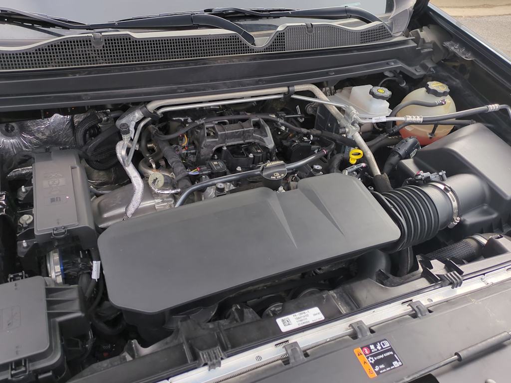 Thumbnail: 2024 Chevrolet Colorado - 9