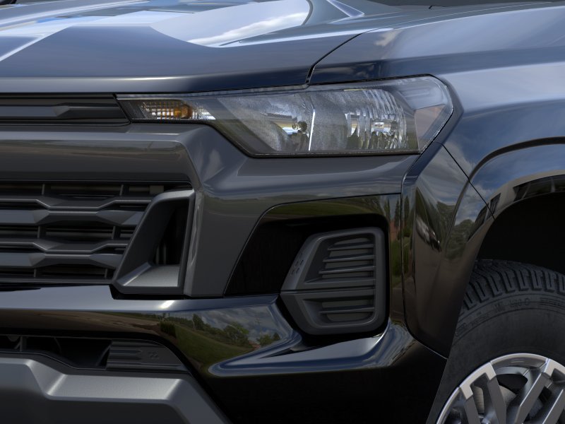 Thumbnail: 2026 Chevrolet Colorado - 18