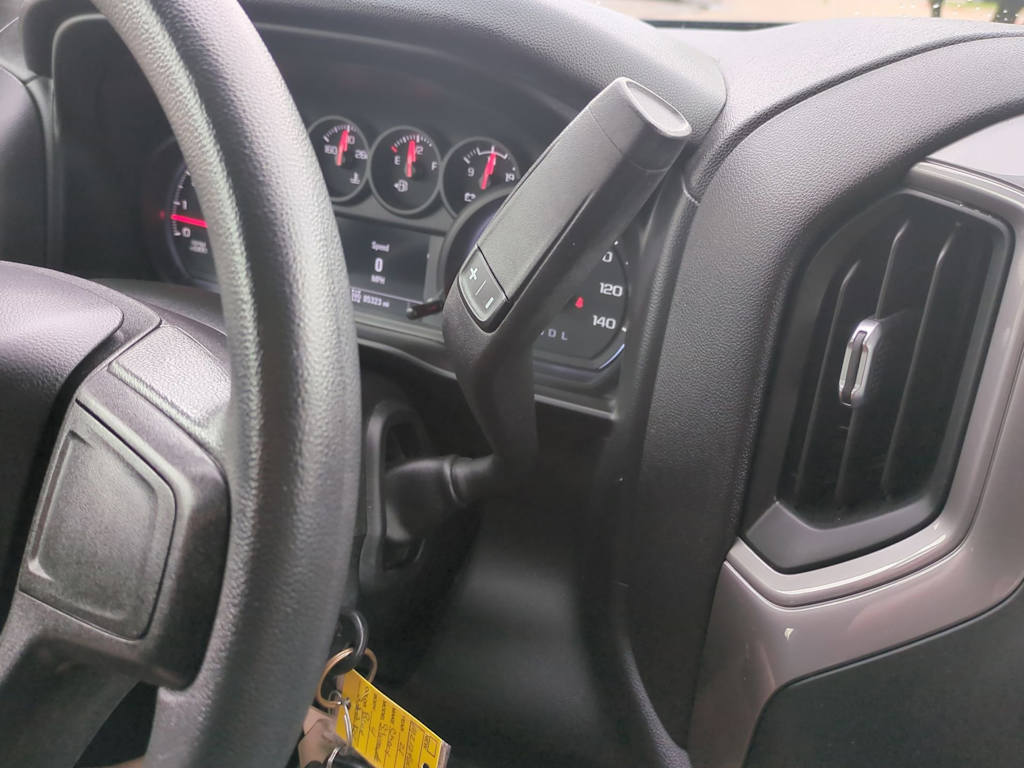 2021 Chevrolet Silverado 1500 Custom 24