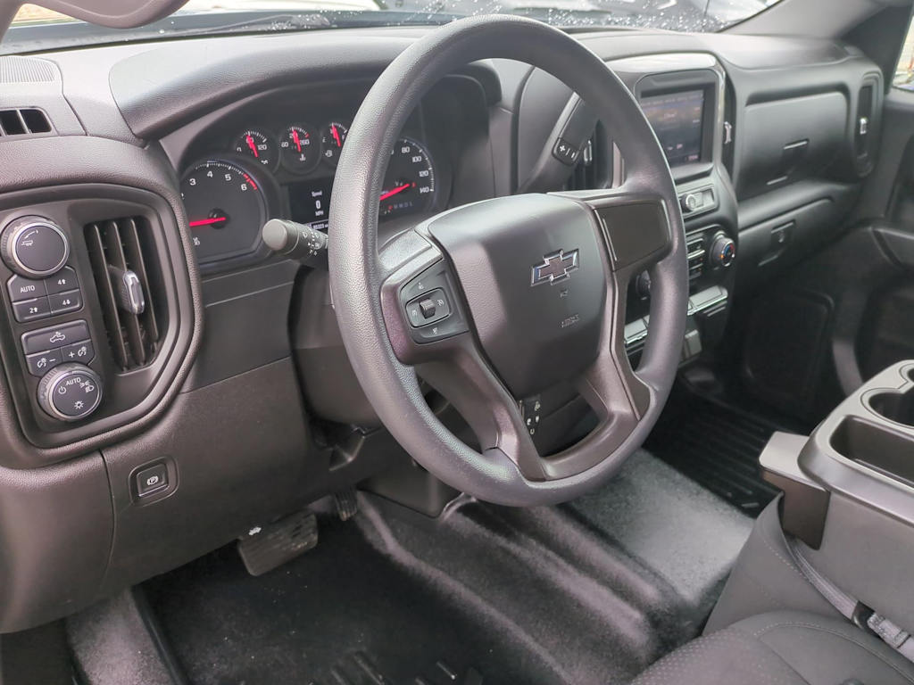 2021 Chevrolet Silverado 1500 Custom 2