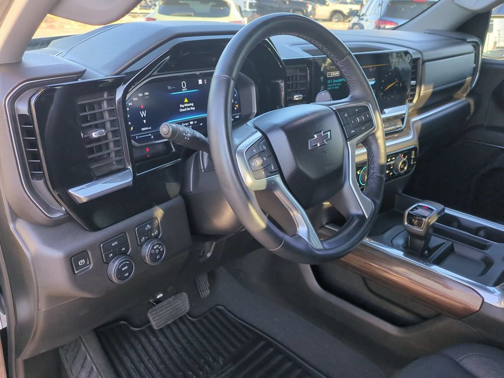 Thumbnail: 2023 Chevrolet Silverado 1500 - 2