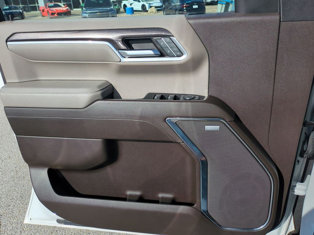 Thumbnail: 2024 Chevrolet Silverado 1500 - 30