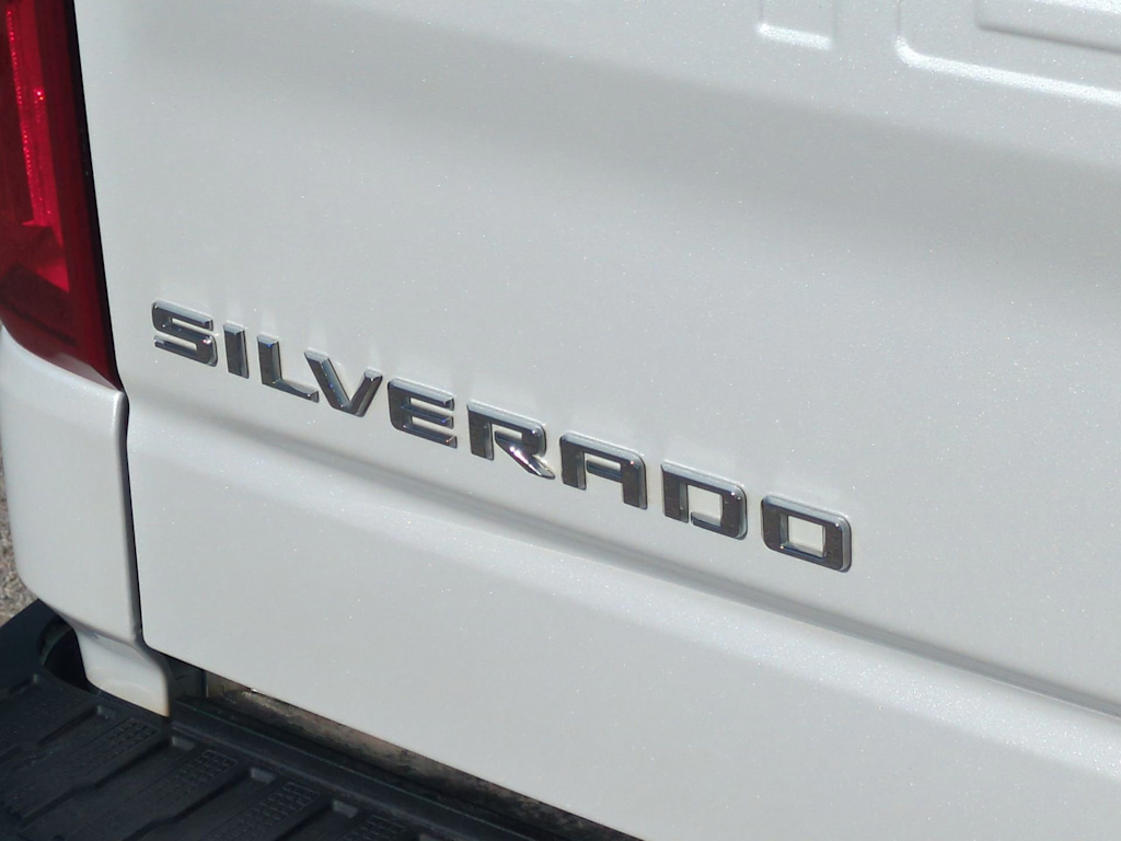 Thumbnail: 2024 Chevrolet Silverado 1500 - 7