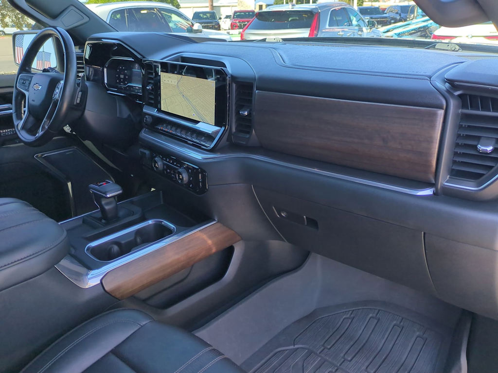 Thumbnail: 2023 Chevrolet Silverado 1500 - 13