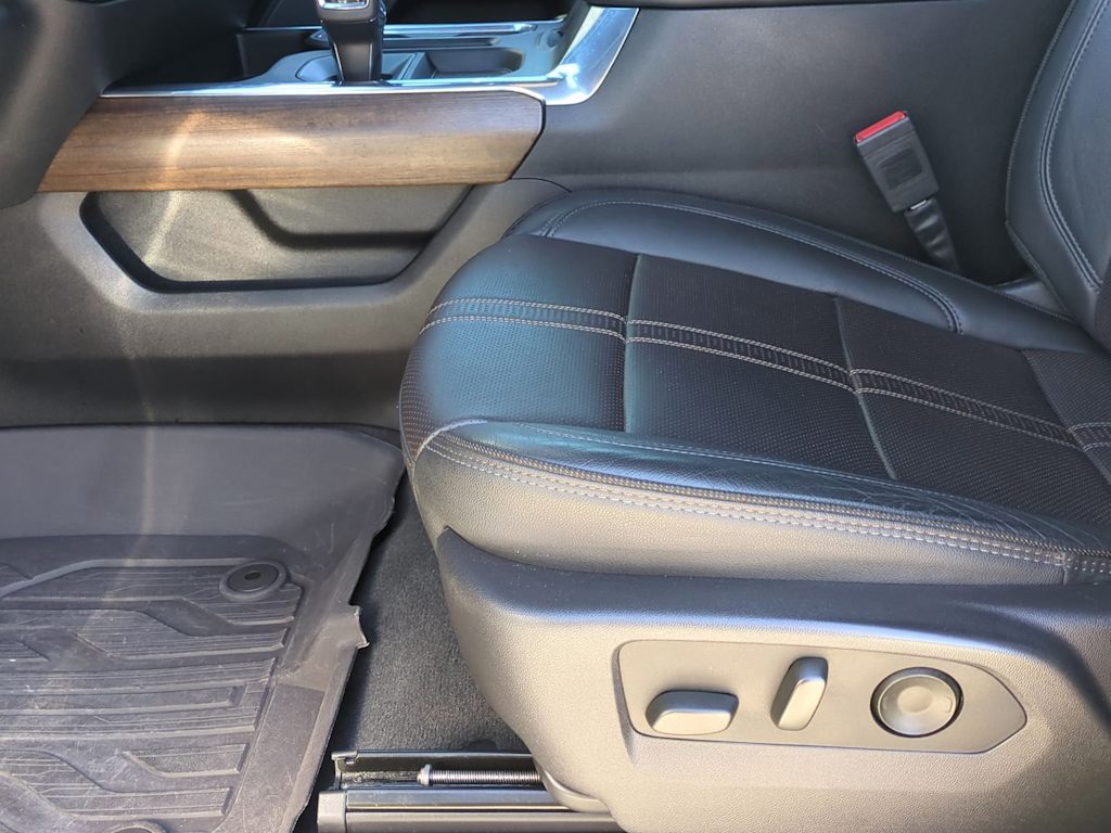 Thumbnail: 2023 Chevrolet Silverado 1500 - 26