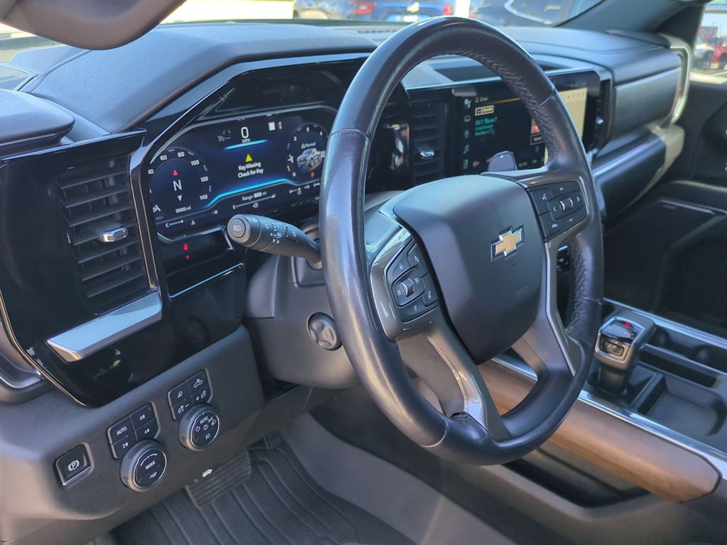 Thumbnail: 2023 Chevrolet Silverado 1500 - 2