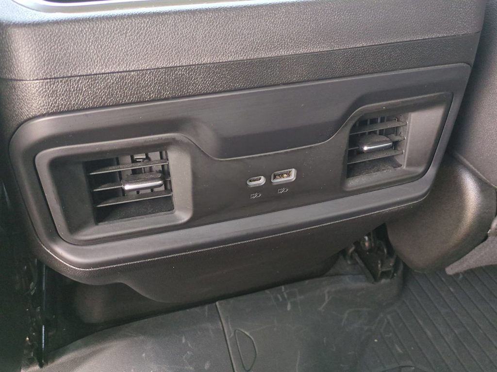 Thumbnail: 2026 Chevrolet Silverado 1500 - 28
