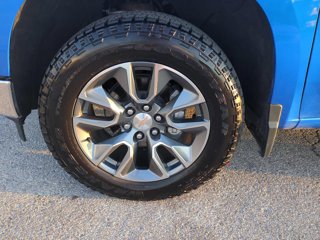 Thumbnail: 2026 Chevrolet Silverado 1500 - 8