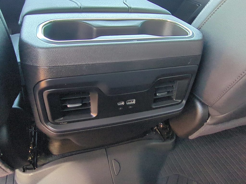 Thumbnail: 2026 Chevrolet Silverado 1500 - 27