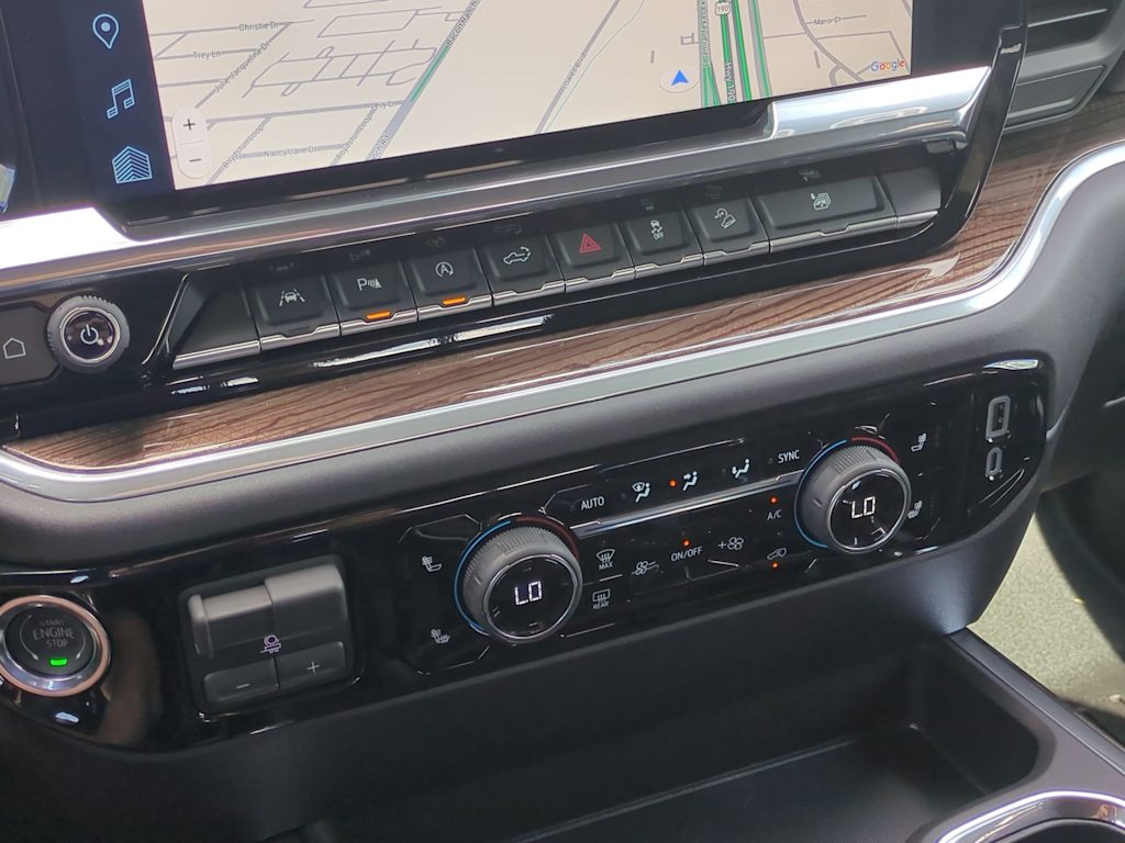 Thumbnail: 2026 Chevrolet Silverado 1500 - 26
