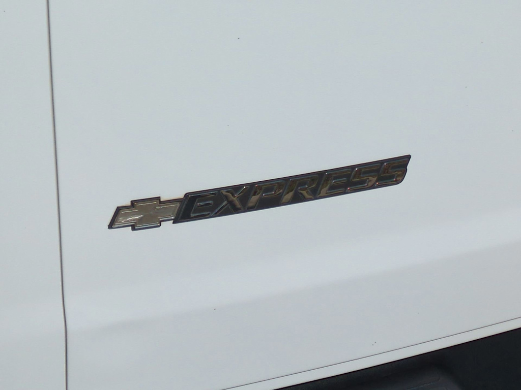 Thumbnail: 2020 Chevrolet Express - 29