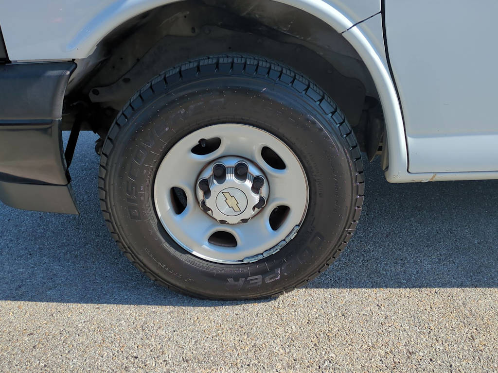 Thumbnail: 2020 Chevrolet Express - 8