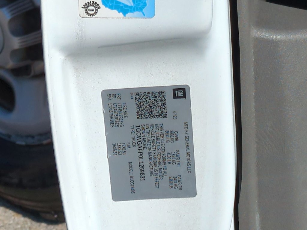 Thumbnail: 2020 Chevrolet Express - 18