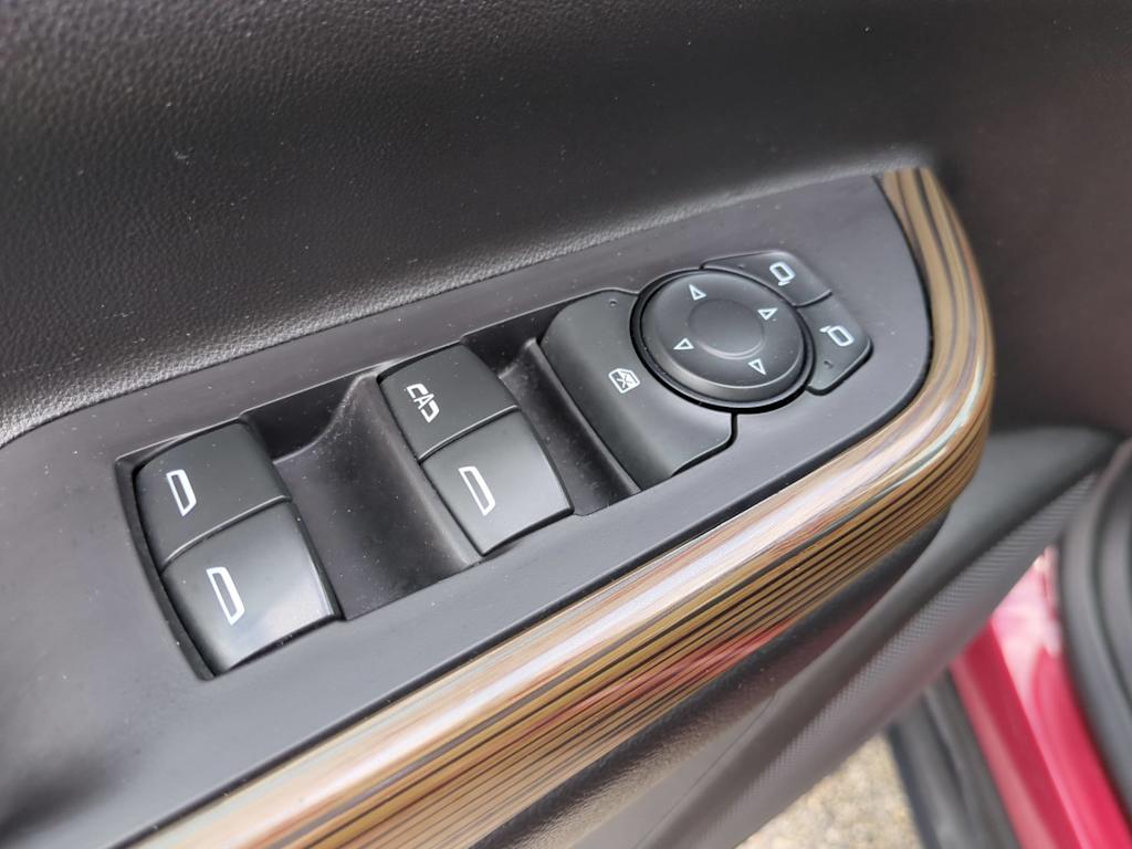 Thumbnail: 2020 GMC Acadia - 30